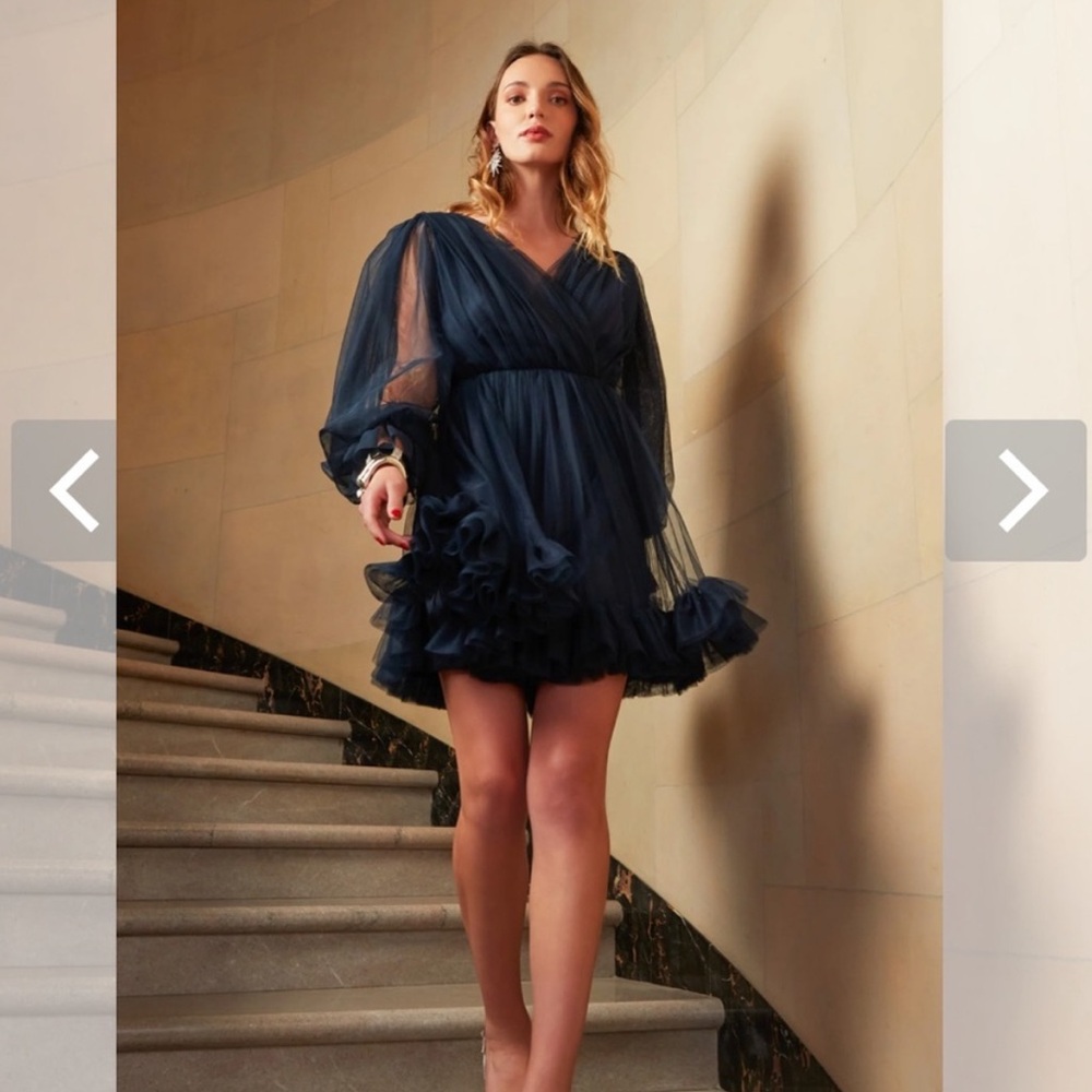 Trina Turk Moonstruck dress NWT size 2